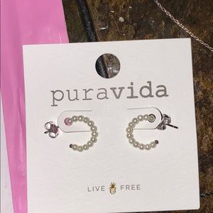Pura vida pearl hoop earrings